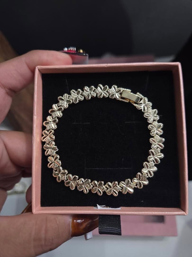 Hibiscus Flower Gold Bracelet