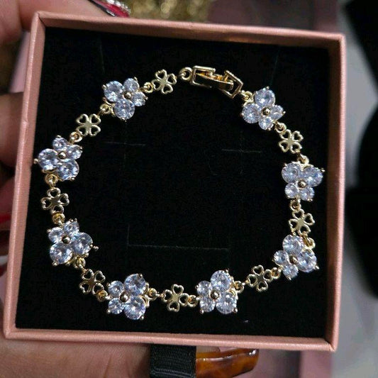 Gold Bloom Babe Bracelet 7.5” - Gold Filled