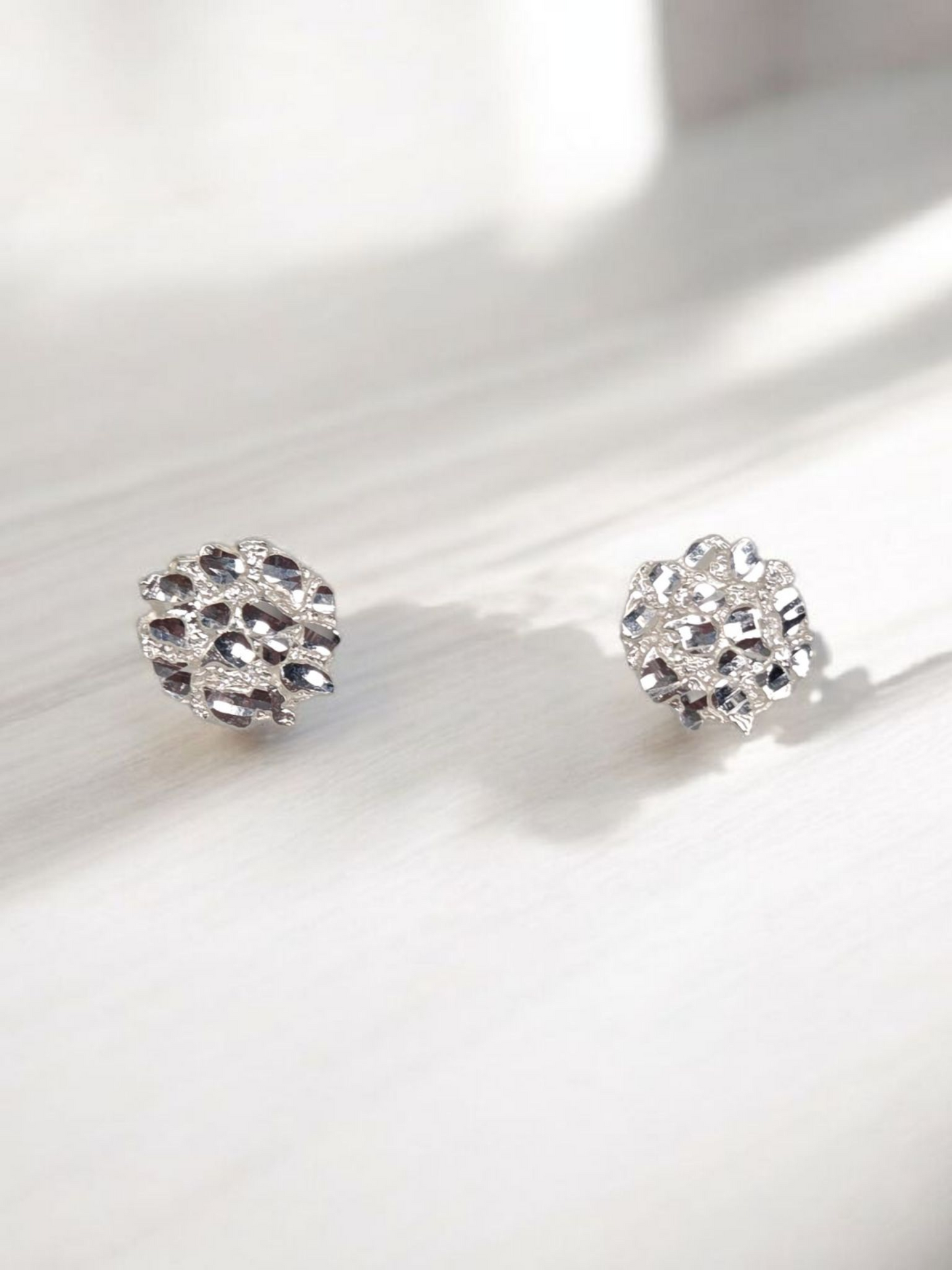 925 Circle Nugget Earrings